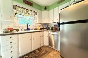 16 Eastway Ave, Hempfield Township, PA 16125 - Photo 17