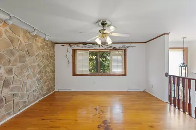 125 Homeridge Lane, Pittsburgh, PA 15120 - Photo 9