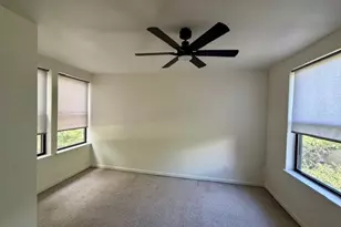 1611 Franklin Ct, Pittsburgh, PA 15203 - Photo 9