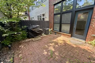 1611 Franklin Ct, Pittsburgh, PA 15203 - Photo 17