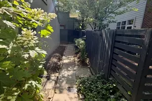 1611 Franklin Ct, Pittsburgh, PA 15203 - Photo 19