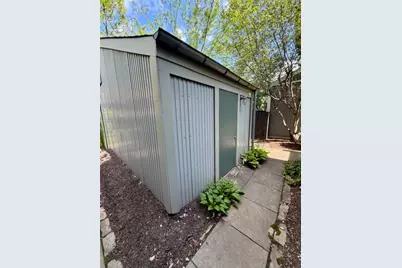 1611 Franklin Ct, Pittsburgh, PA 15203 - Photo 19