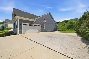1653 Blackburn Heights Dr, Ohio Township, PA 15143 - Photo 35