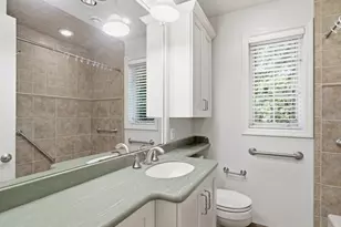 401 Neulon Ave, Pittsburgh, PA 15216 - Photo 29