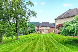645 Skyline, Rostraver, PA 15012 - Photo 3