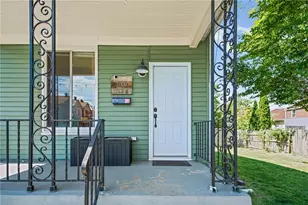 2012 Collingwood Ave, Pittsburgh, PA 15218 - Photo 3