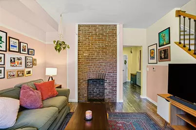 2012 Collingwood Ave, Pittsburgh, PA 15218 - Photo 5