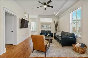 4126 Foster St, Pittsburgh, PA 15201 - Photo 11