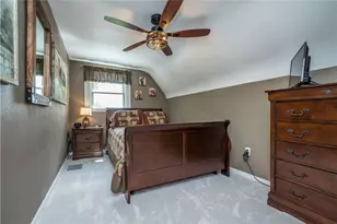 1717 Realty Ave, Beechview, PA 15216 - Photo 17
