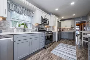 1717 Realty Ave, Beechview, PA 15216 - Photo 9