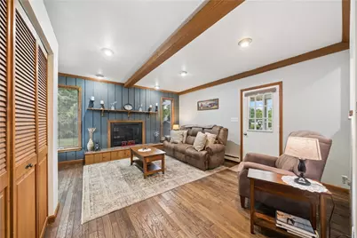 223 Eleanor Dr, Latrobe, PA 15650 - Photo 3