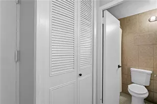 112 Washington Pl, Pittsburgh, PA 15219 - Photo 9