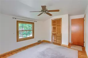 228 Parkedge Rd, Green Tree, PA 15220 - Photo 17
