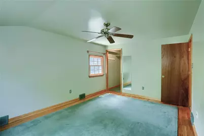228 Parkedge Road, Green Tree, PA 15220 - Photo 15