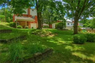 228 Parkedge Rd, Green Tree, PA 15220 - Photo 29