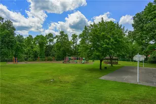 228 Parkedge Rd, Green Tree, PA 15220 - Photo 35