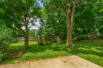 228 Parkedge Road, Green Tree, PA 15220 - Photo 23