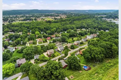 164 Oakdale Dr, Zelienople, PA 16063 - Photo 5