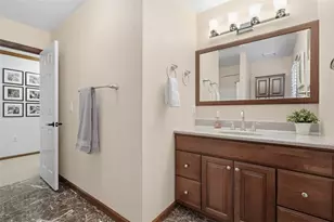 164 Oakdale Dr, Zelienople, PA 16063 - Photo 33