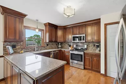 164 Oakdale Dr, Zelienople, PA 16063 - Photo 7