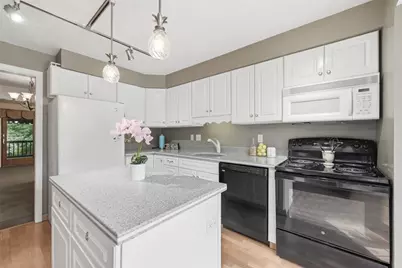 304 Rainprint Ln, Murrysville, PA 15668 - Photo 5