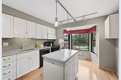304 Rainprint Ln, Murrysville, PA 15668 - Photo 3