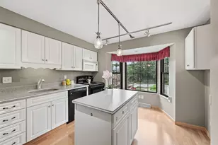 304 Rainprint Ln, Murrysville, PA 15668 - Photo 3