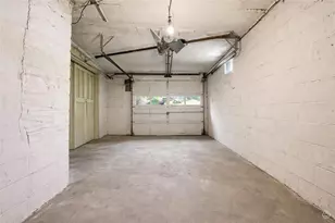 2406 Pioneer Ave, Pittsburgh, PA 15226 - Photo 15