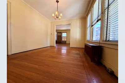 2406 Pioneer Avenue, Pittsburgh, PA 15226 - Photo 5