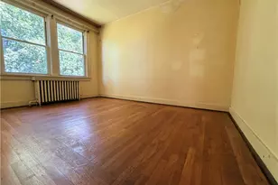 2406 Pioneer Ave, Pittsburgh, PA 15226 - Photo 11