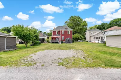 1004 Market St, Bridgewater, PA 15009 - Photo 39