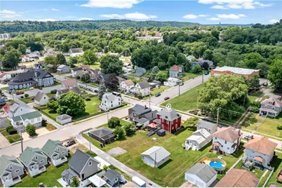 1004 Market St, Bridgewater, PA 15009 - Photo 7