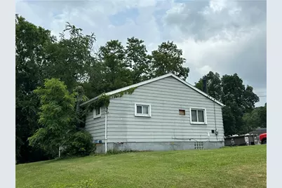 301 Armstrong Avenue, Bell Township, PA 15618 - Photo 5