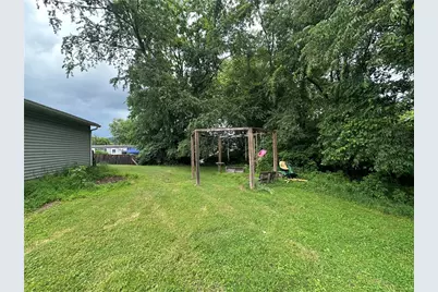 301 Armstrong Avenue, Bell Township, PA 15618 - Photo 9