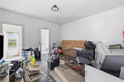 304 Division St, West Mifflin, PA 15122 - Photo 5