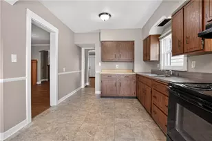 410 Carl St, Pittsburgh, PA 15210 - Photo 11