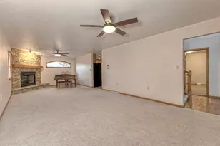 11227 Pershing Dr, North Huntingdon, PA 15642 - Photo 3