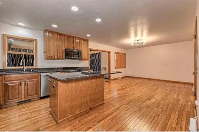 11227 Pershing Drive, North Huntingdon, PA 15642 - Photo 9