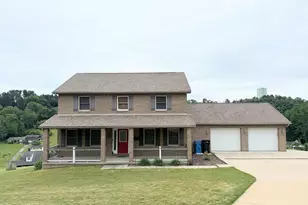 11227 Pershing Dr, North Huntingdon, PA 15642 - Photo 1