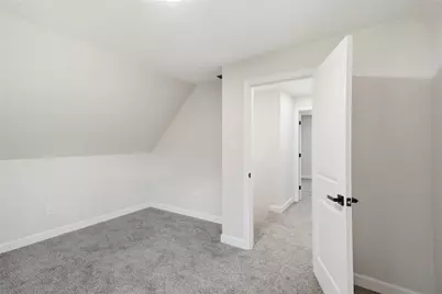 985 Blackhawk Rd, Beaver Falls, PA 15010 - Photo 17