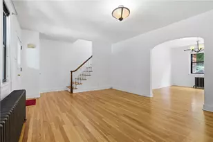 207 Altoona Pl, Pittsburgh, PA 15228 - Photo 7