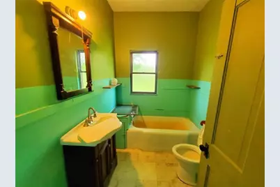 1551 Branchton Rd, Washington Township, PA 16040 - Photo 5