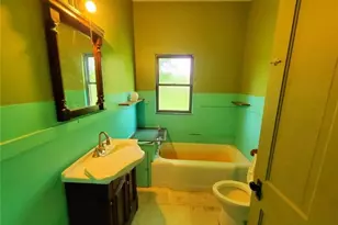 1551 Branchton Rd, Washington Township, PA 16040 - Photo 5