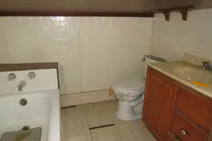 743 Spence Way, Mt Pleasant Boro, PA 15666 - Photo 13