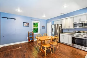 3022 Harcum Wy, Pittsburgh, PA 15203 - Photo 17