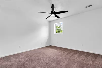 1113 Grandview Ave, Robinson Twp, PA 15108 - Photo 9
