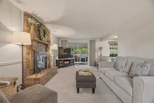 8063 Broadlawn Dr, Pittsburgh, PA 15237 - Photo 17