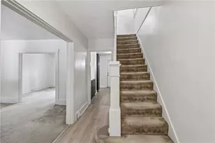 1914 Chislett St, Pittsburgh, PA 15206 - Photo 9