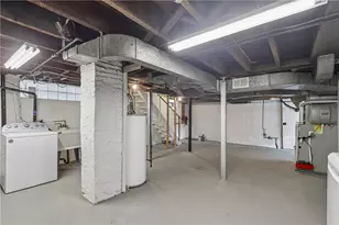 1914 Chislett St, Pittsburgh, PA 15206 - Photo 33