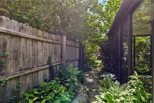 205 Dewey St, Pittsburgh, PA 15218 - Photo 33